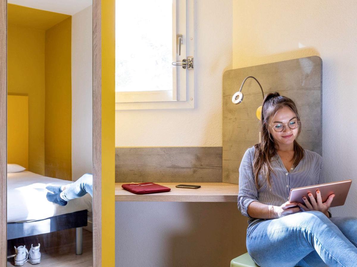 Ibis Budget Lyon Est Saint Quentin Fallavier Exteriör bild