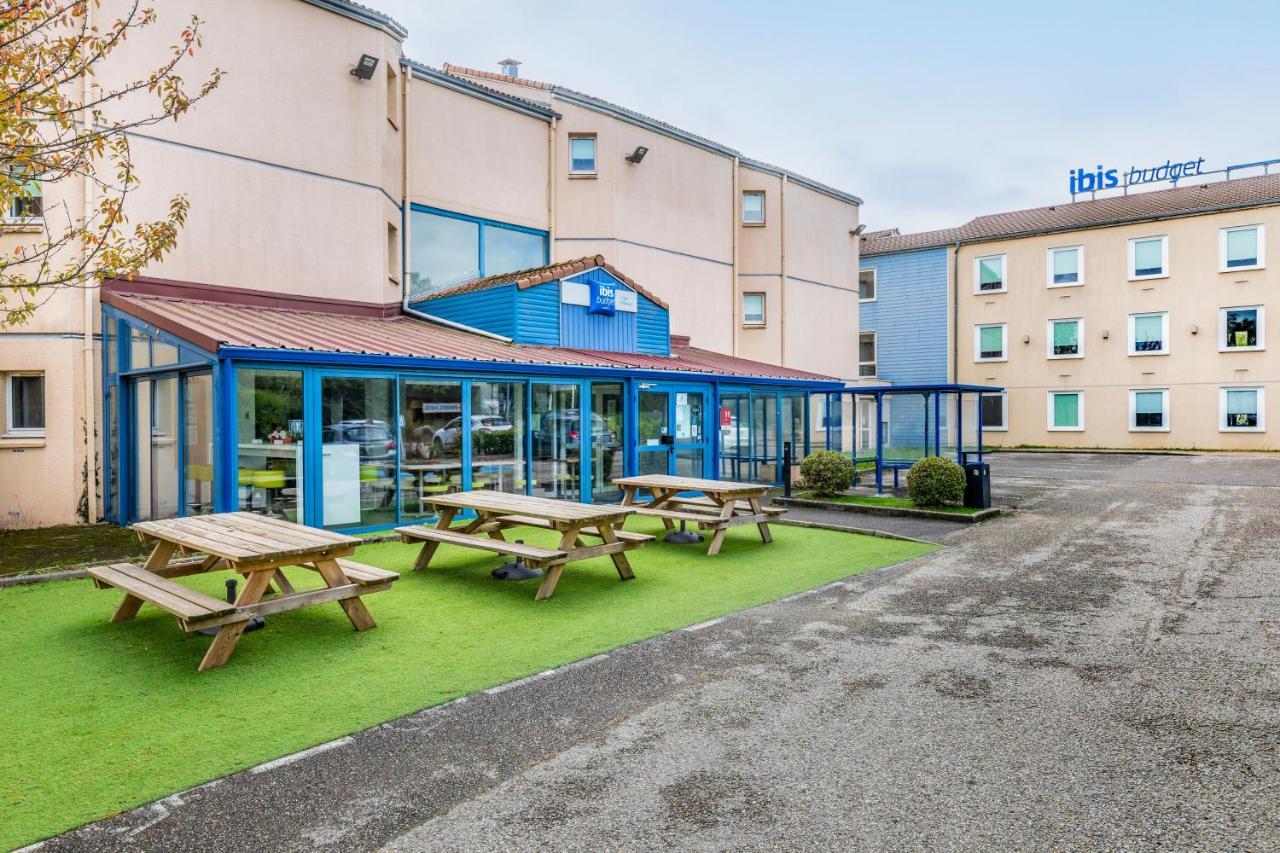 Ibis Budget Lyon Est Saint Quentin Fallavier Exteriör bild